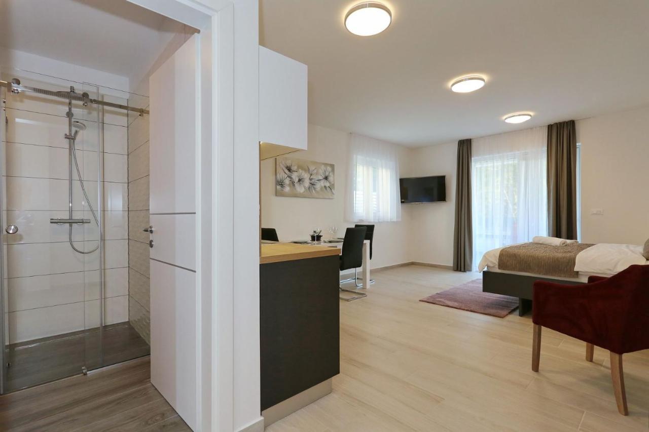 Apartment Ankora 1 With Heated Pool *