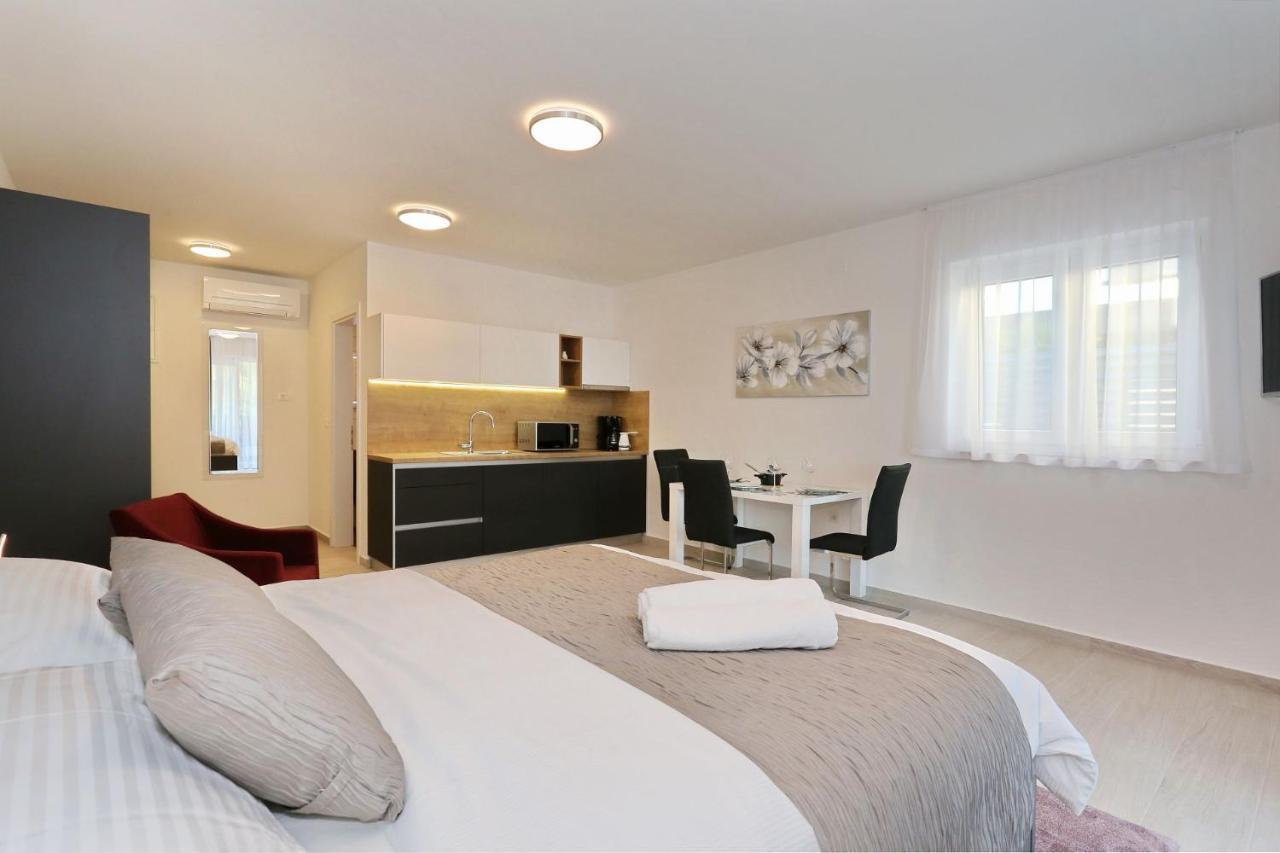Ankora 1 With Heated Pool *