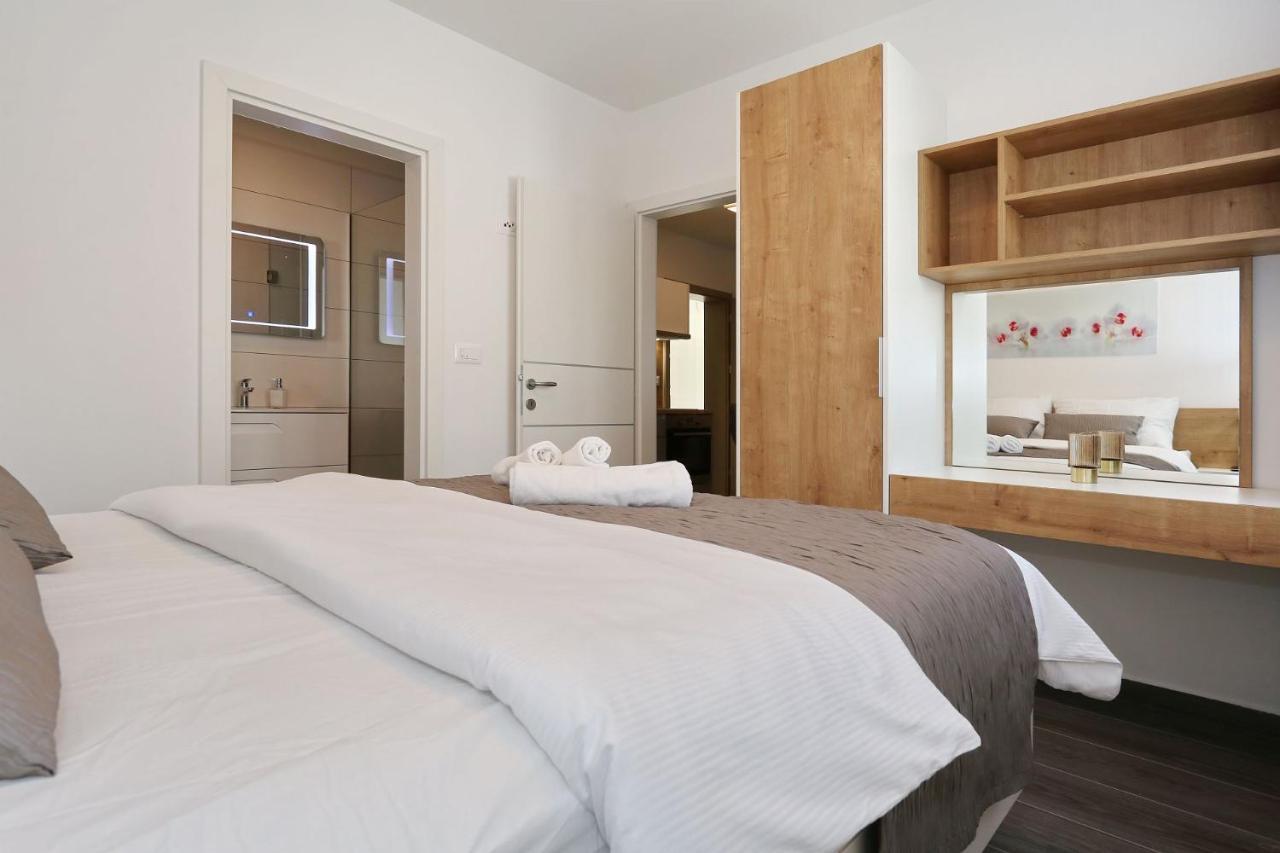 Ankora 1 With Heated Pool * Biograd Na Moru
