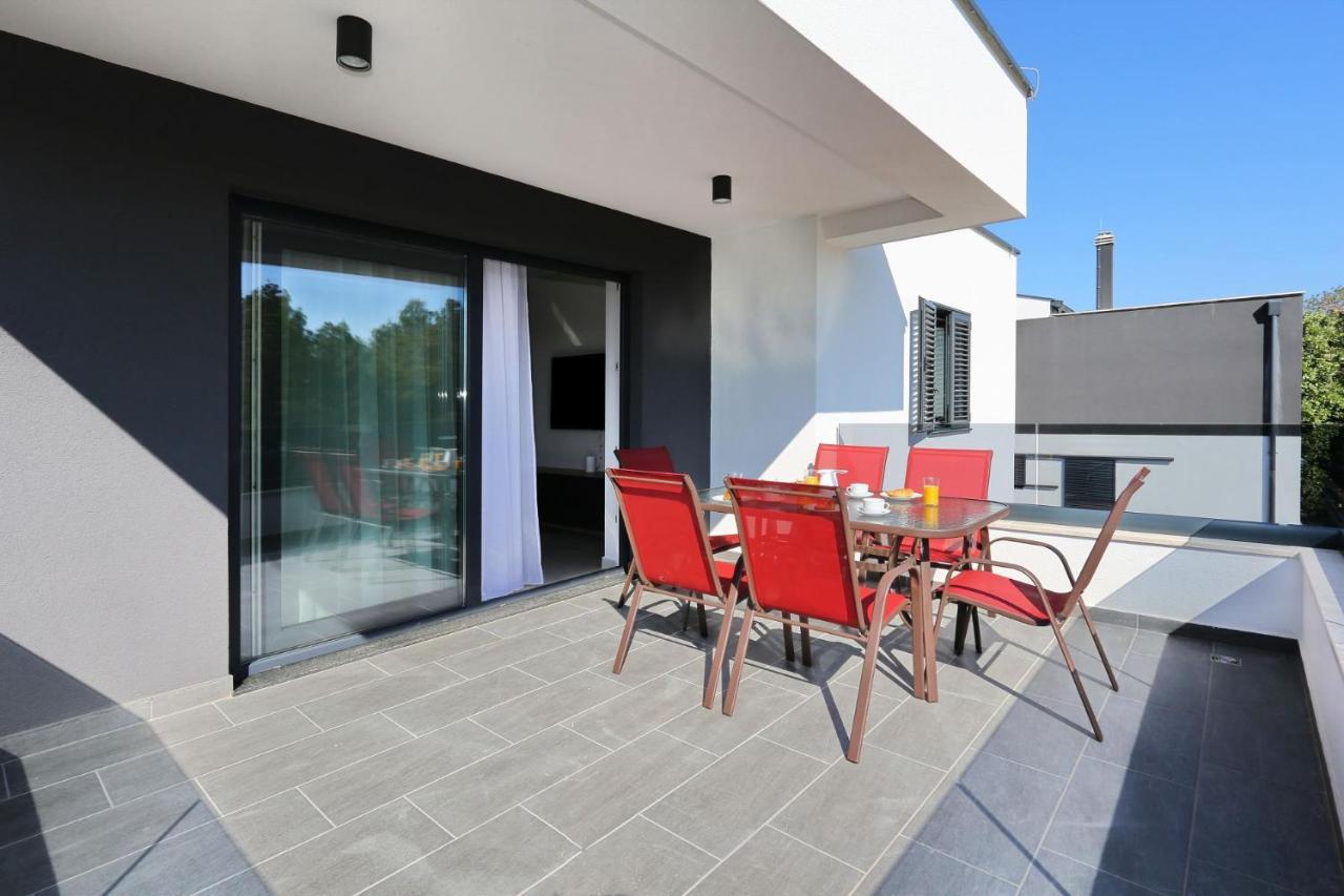 Ankora 1 With Heated Pool