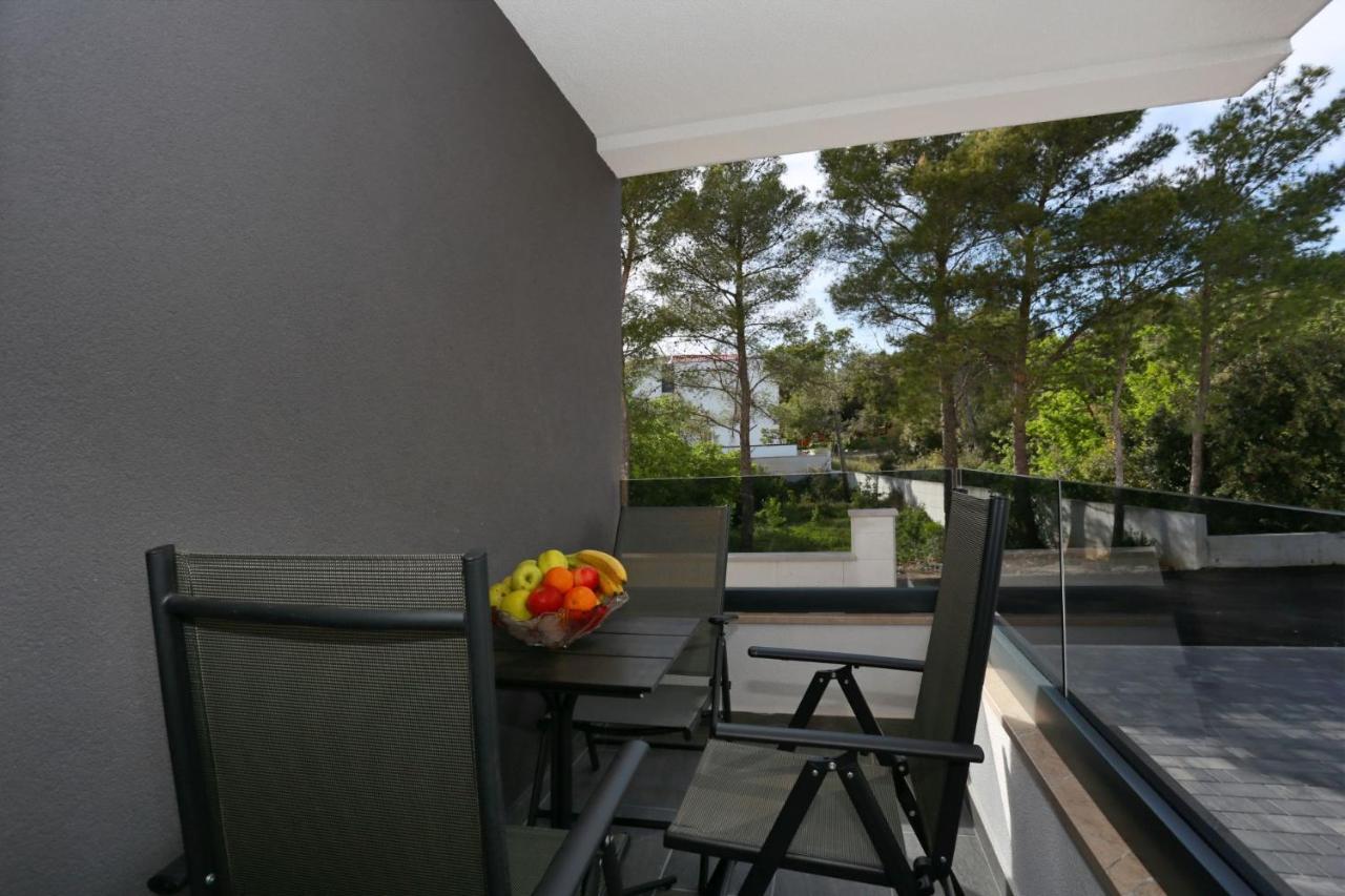 Ankora 1 With Heated Pool Apartment Biograd Na Moru