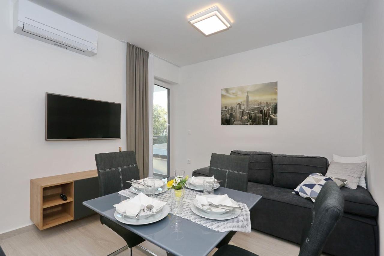 Ankora 1 With Heated Pool