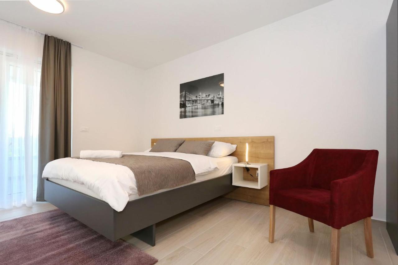 Ankora 1 With Heated Pool